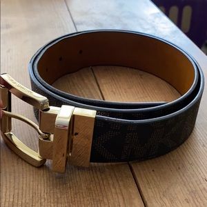 Michael Kors belt